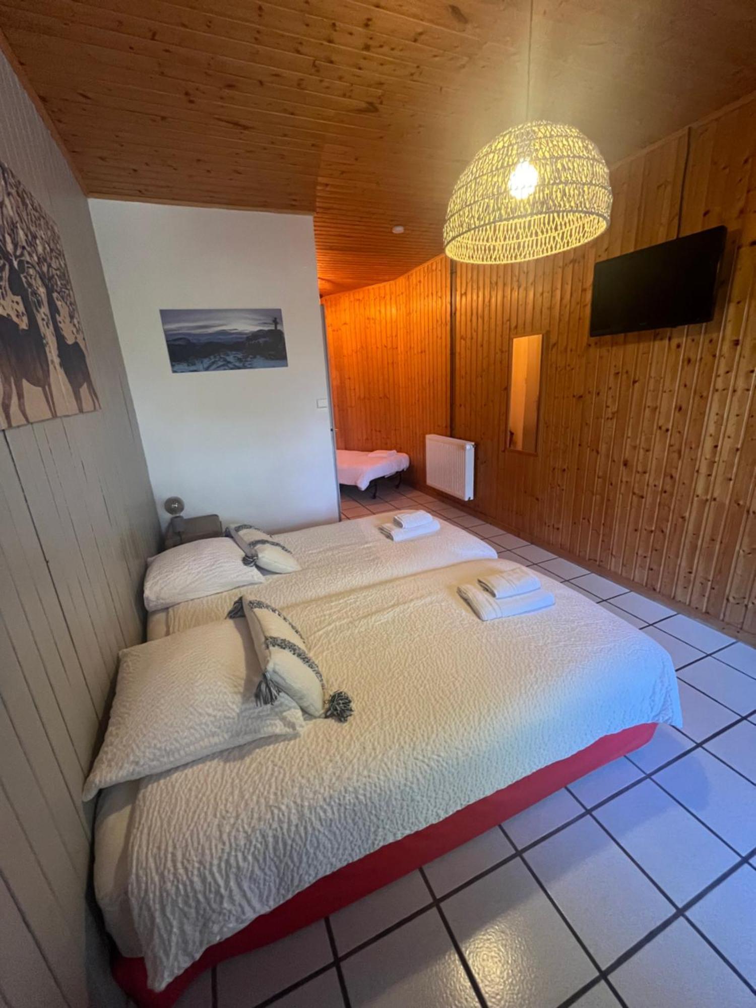 Logis Le Chalet Saint-Maurice-en-Trièves 外观 照片