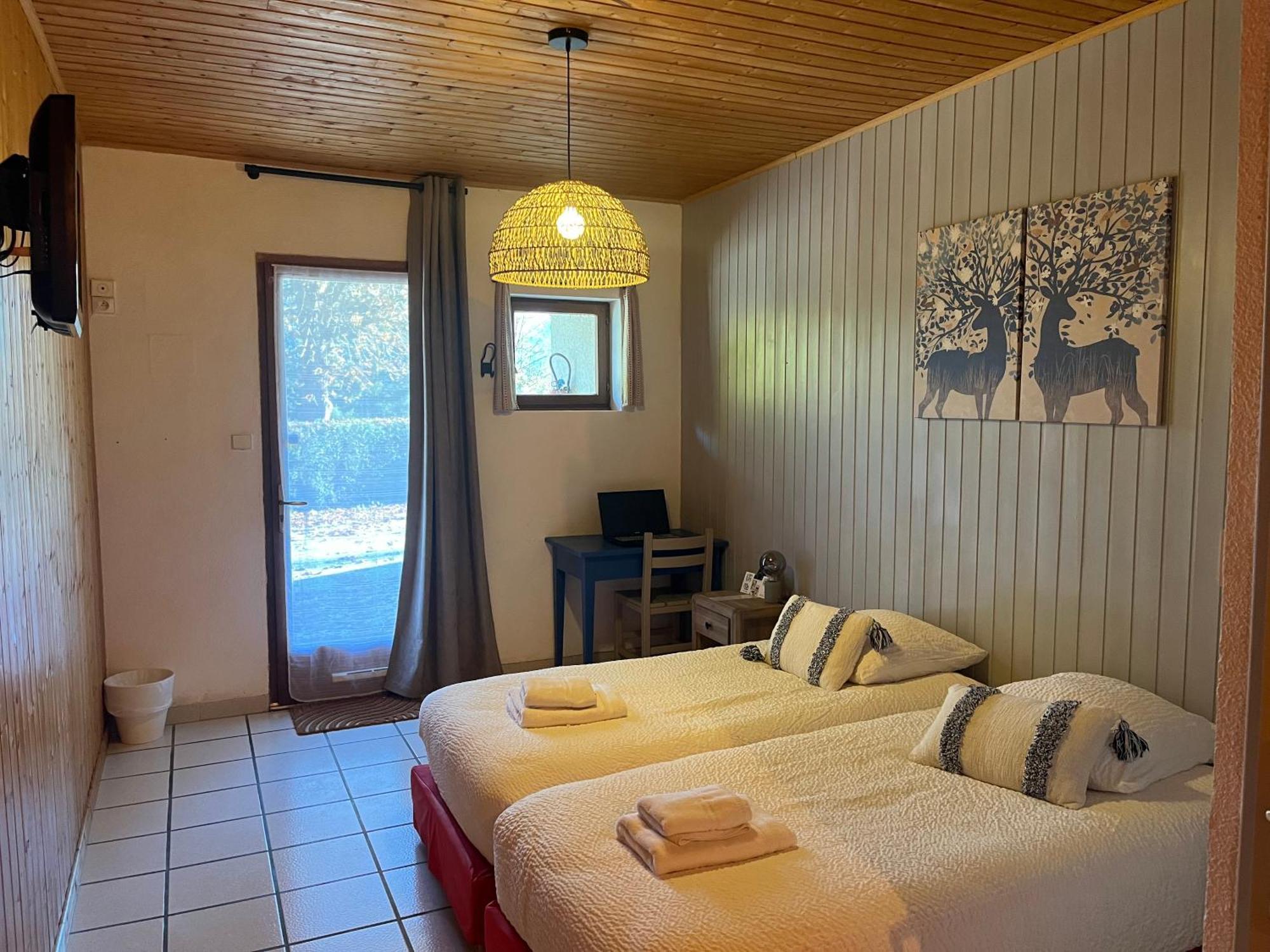 Logis Le Chalet Saint-Maurice-en-Trièves 外观 照片